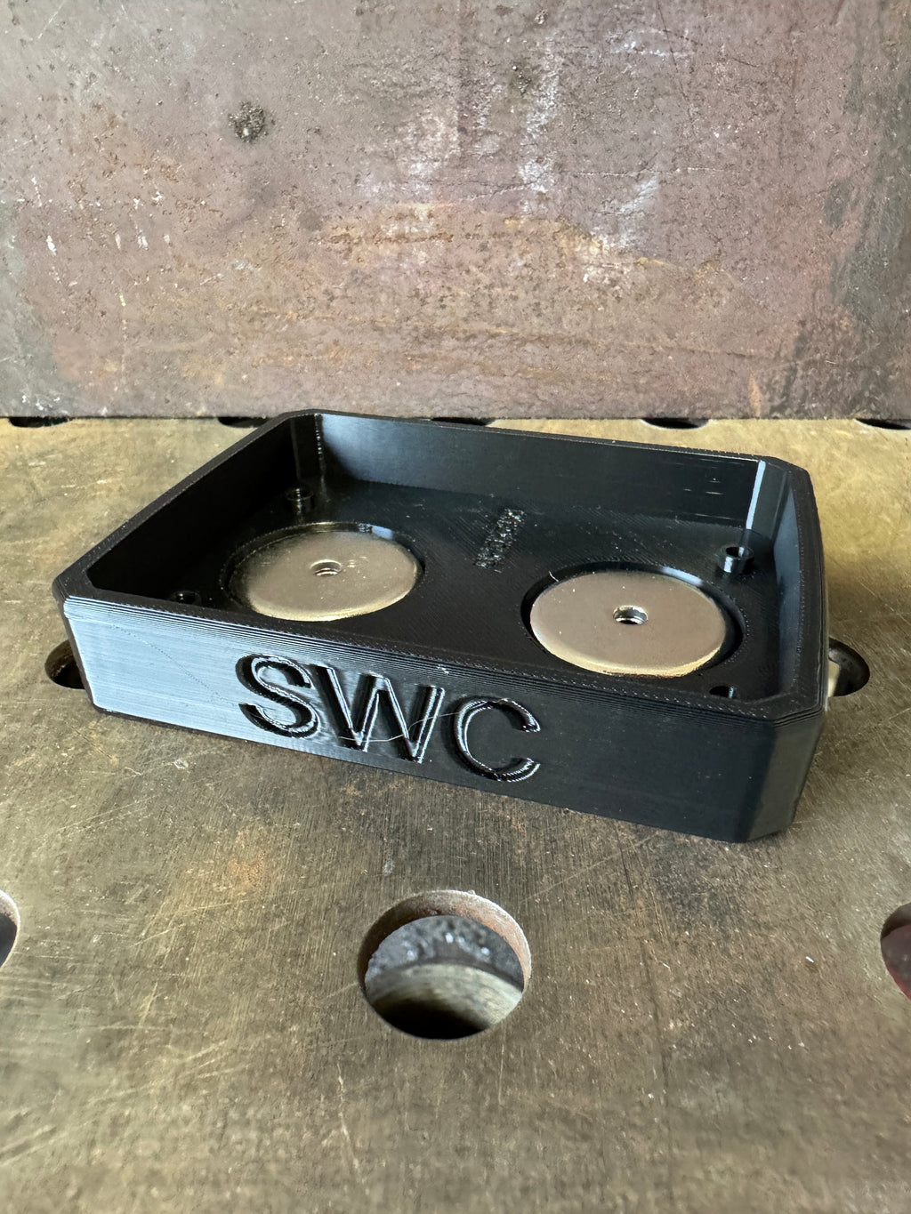 Small Works co Magnetic Battery Cover for Milwauklee M12 XCHO 5.0