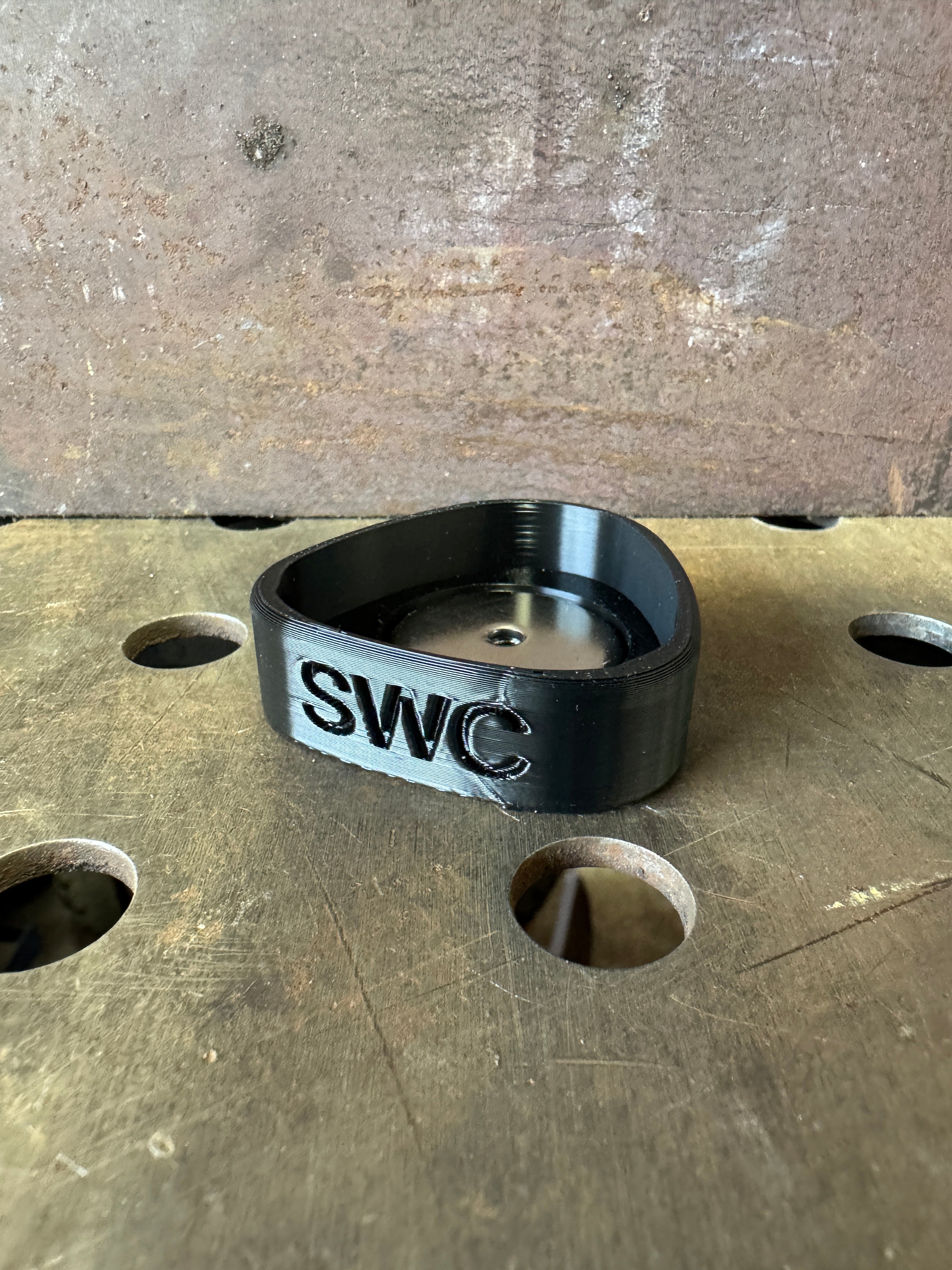 Small Works co Magnetic Battery Cover for Milwauklee M12 XC 2.0